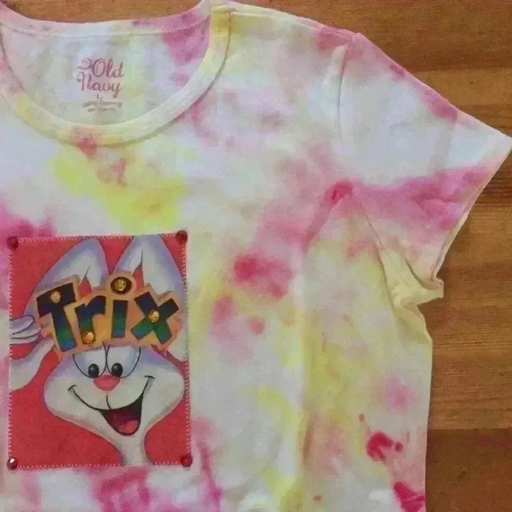 New! Old navy Tie dye Trix the Rabbit T-shirt girl L handmade
